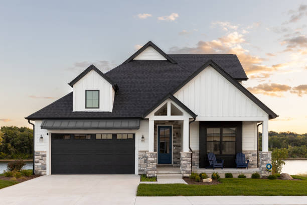 Best Roof Maintenance and Cleaning  in Clinton, SC